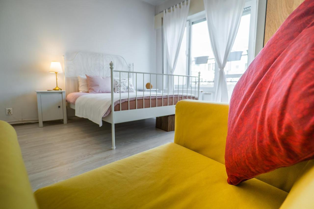 Bucharest Cozy Studio ภายนอก รูปภาพ