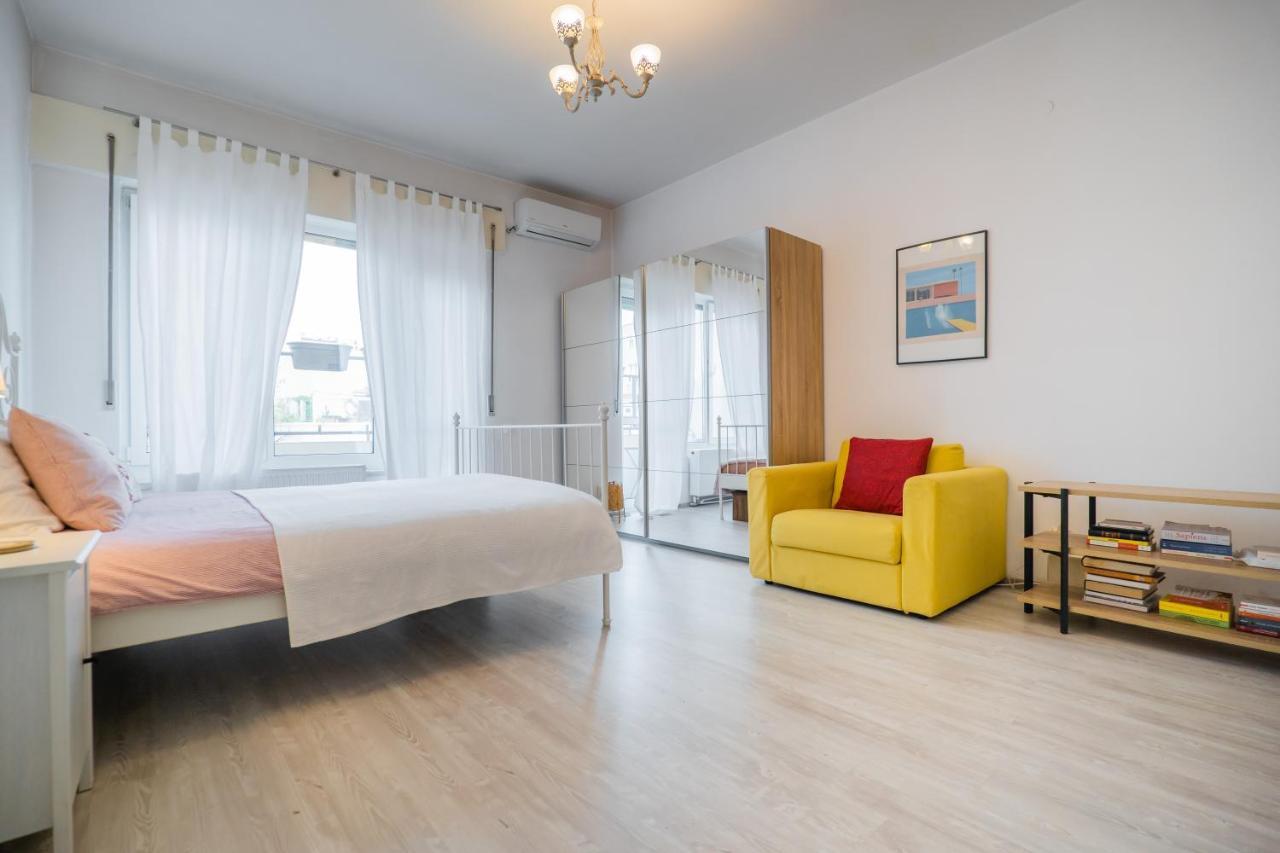 Bucharest Cozy Studio ภายนอก รูปภาพ